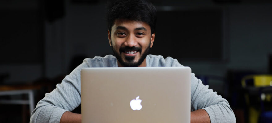 vaibhav-sisinty-growth-hacking-startups-marketing